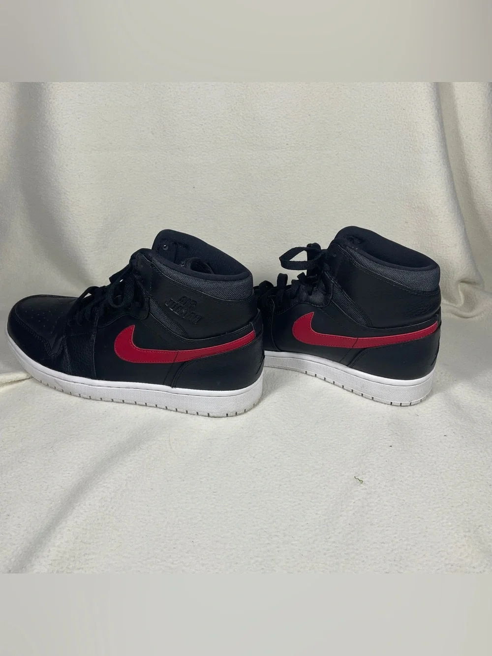 Air Jordan 1 Rare Air 